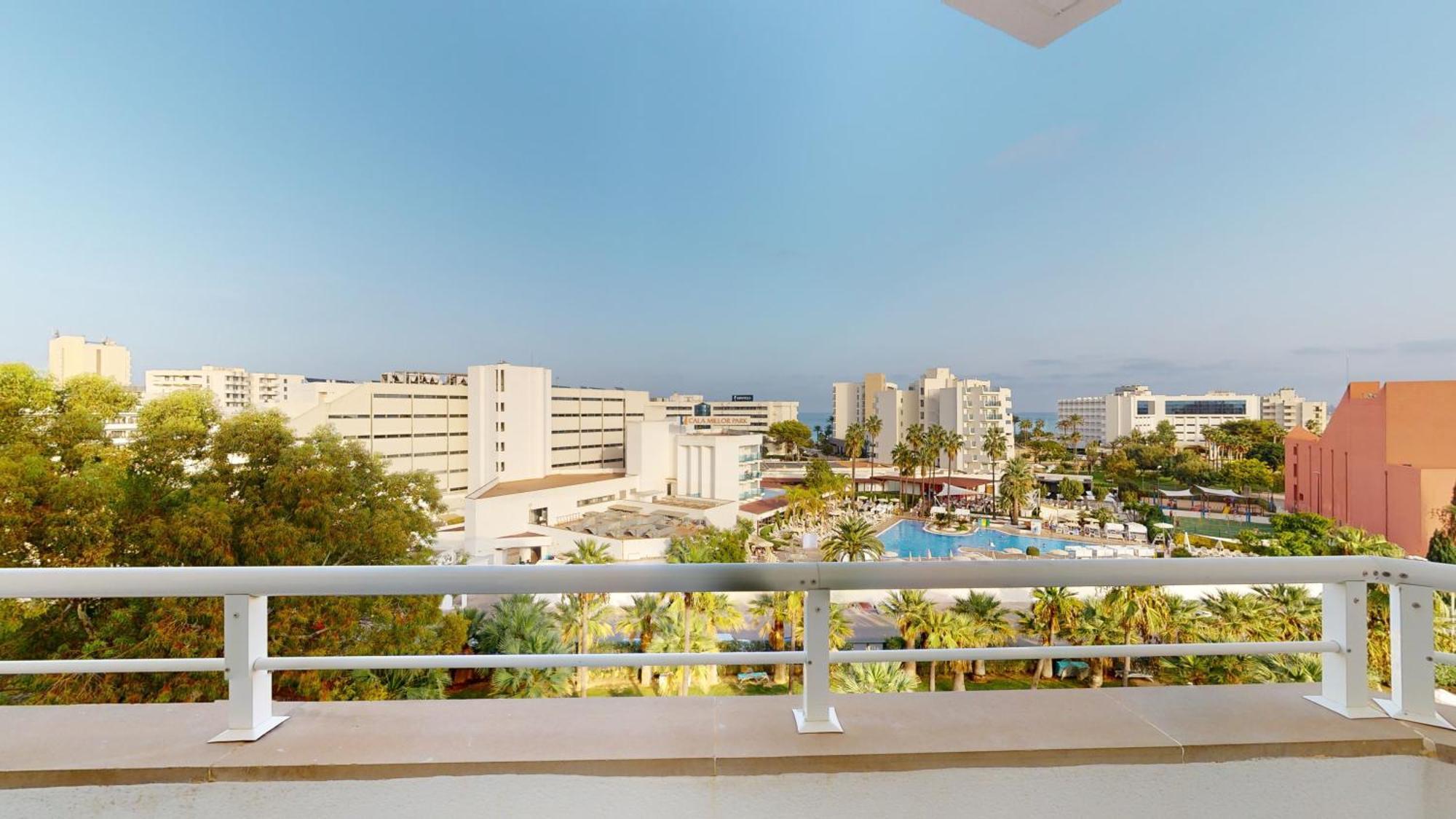 Cala Millor Garden Hotel - Adults Only מראה חיצוני תמונה