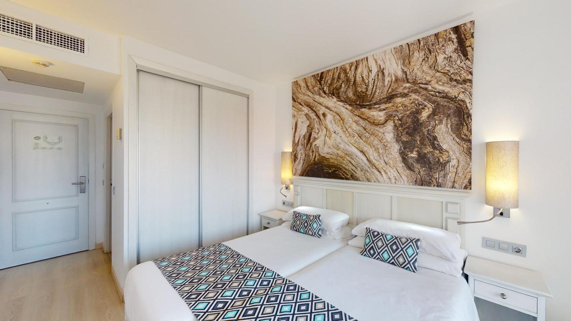 Cala Millor Garden Hotel - Adults Only מראה חיצוני תמונה