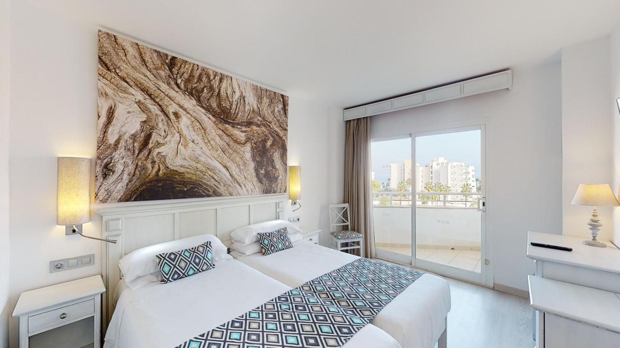 Cala Millor Garden Hotel - Adults Only מראה חיצוני תמונה